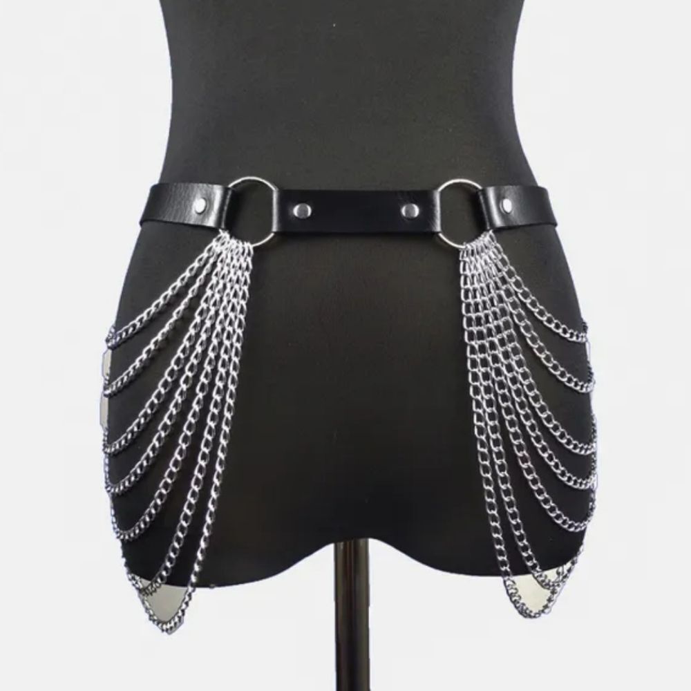 NWOT Black Waist Harness Belt